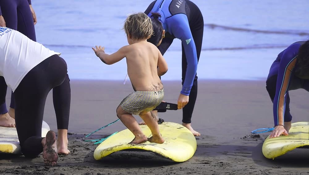 Kids' surf lessons · Ori Surf, El Médano (5)